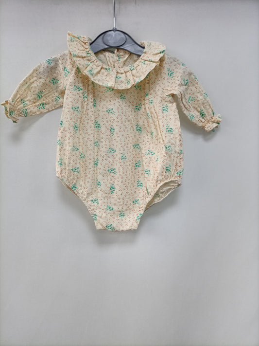 OMINI. Beige printed romper, size 0 months