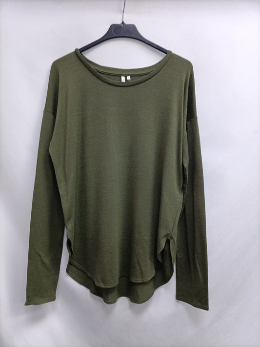 BANANA REPUBLIC. Camiseta verde T.s