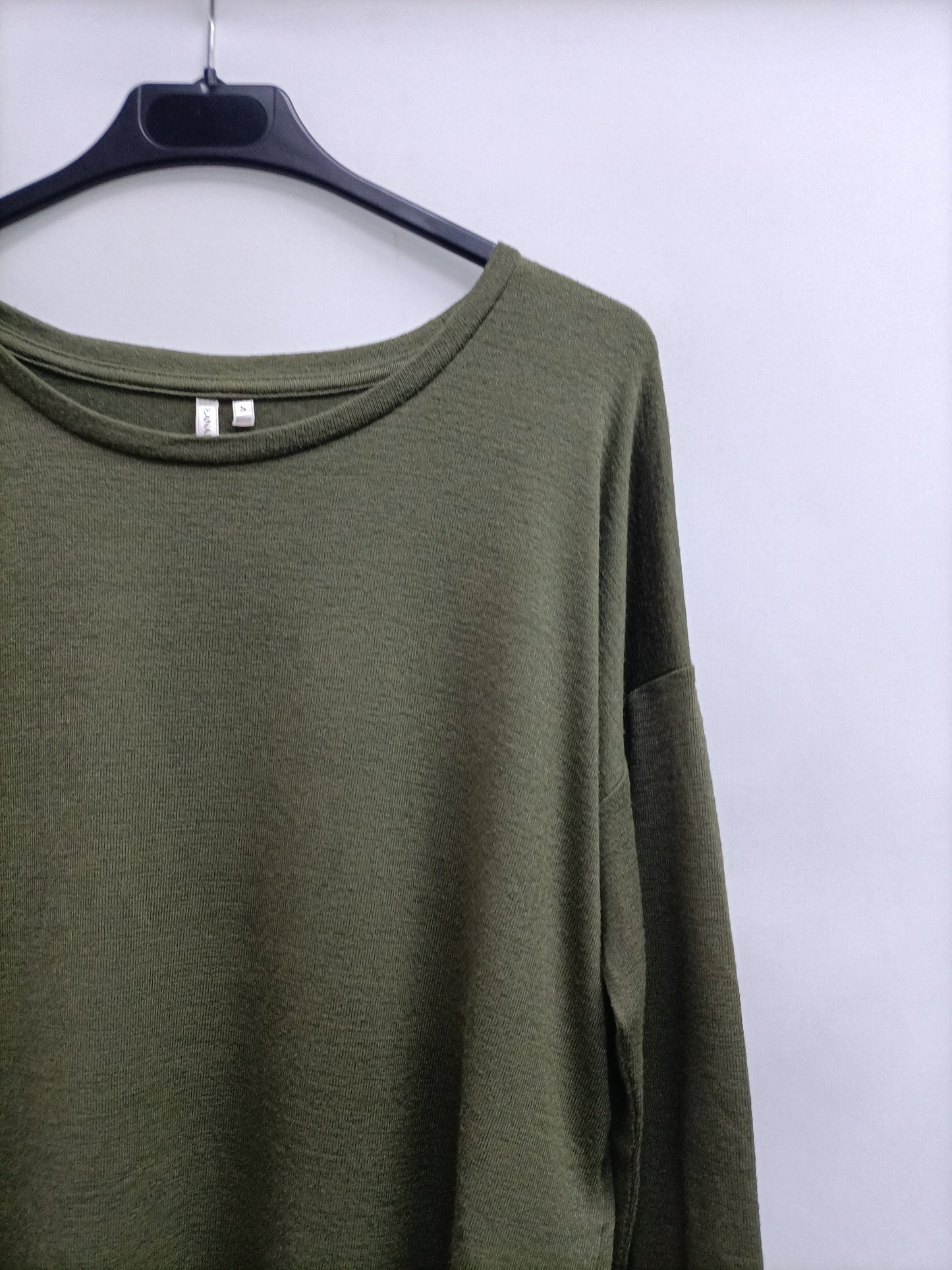 BANANA REPUBLIC. Camiseta verde T.s