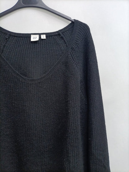 GAP. Jersey negro cuello pico T.m