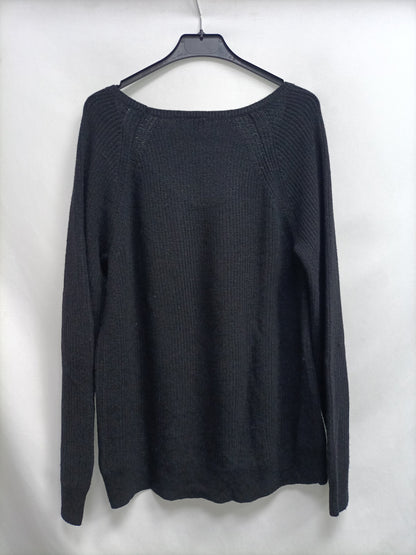 GAP. Jersey negro cuello pico T.m