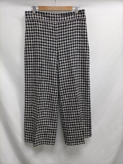 ZARA. Houndstooth culottes, size XL