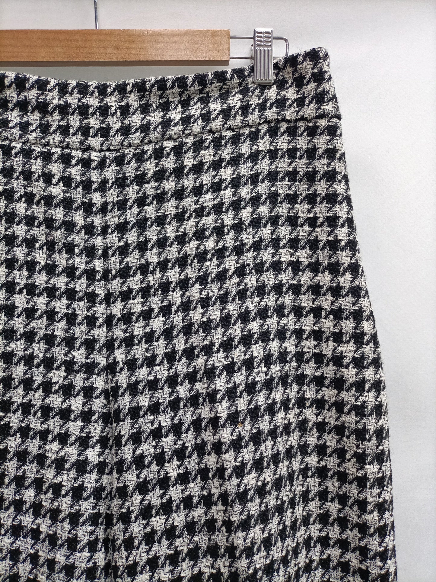 ZARA. Houndstooth culottes, size XL