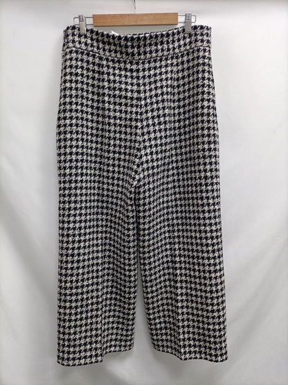ZARA. Houndstooth culottes, size XL
