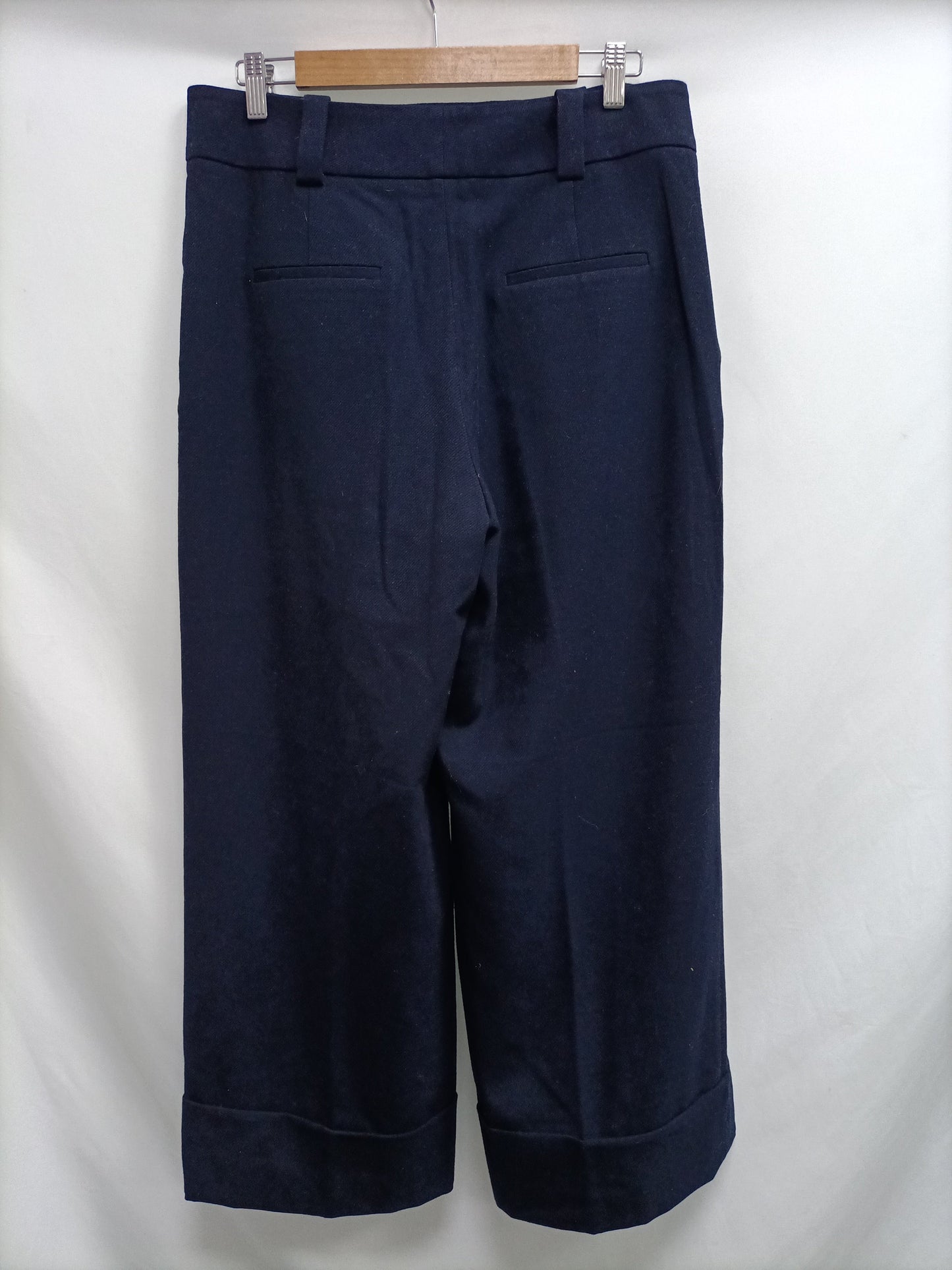 ZARA. Pantalón azul ancho T.l