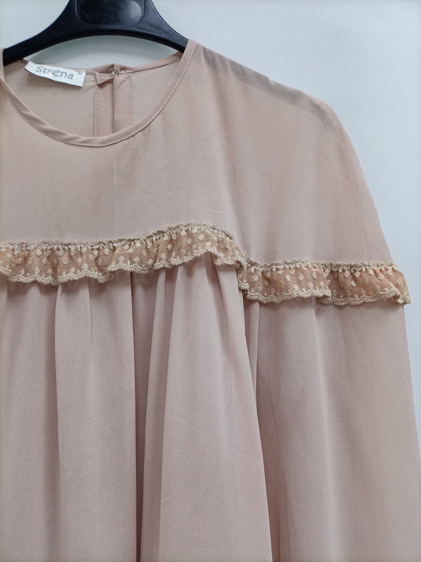 STRENA. Pink lace blouse Tm