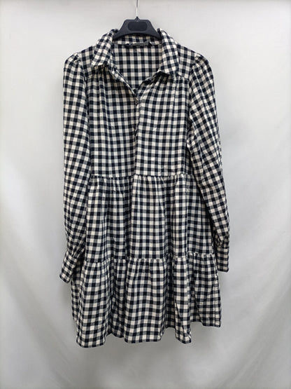 ZARA. Short gingham dress T.xs