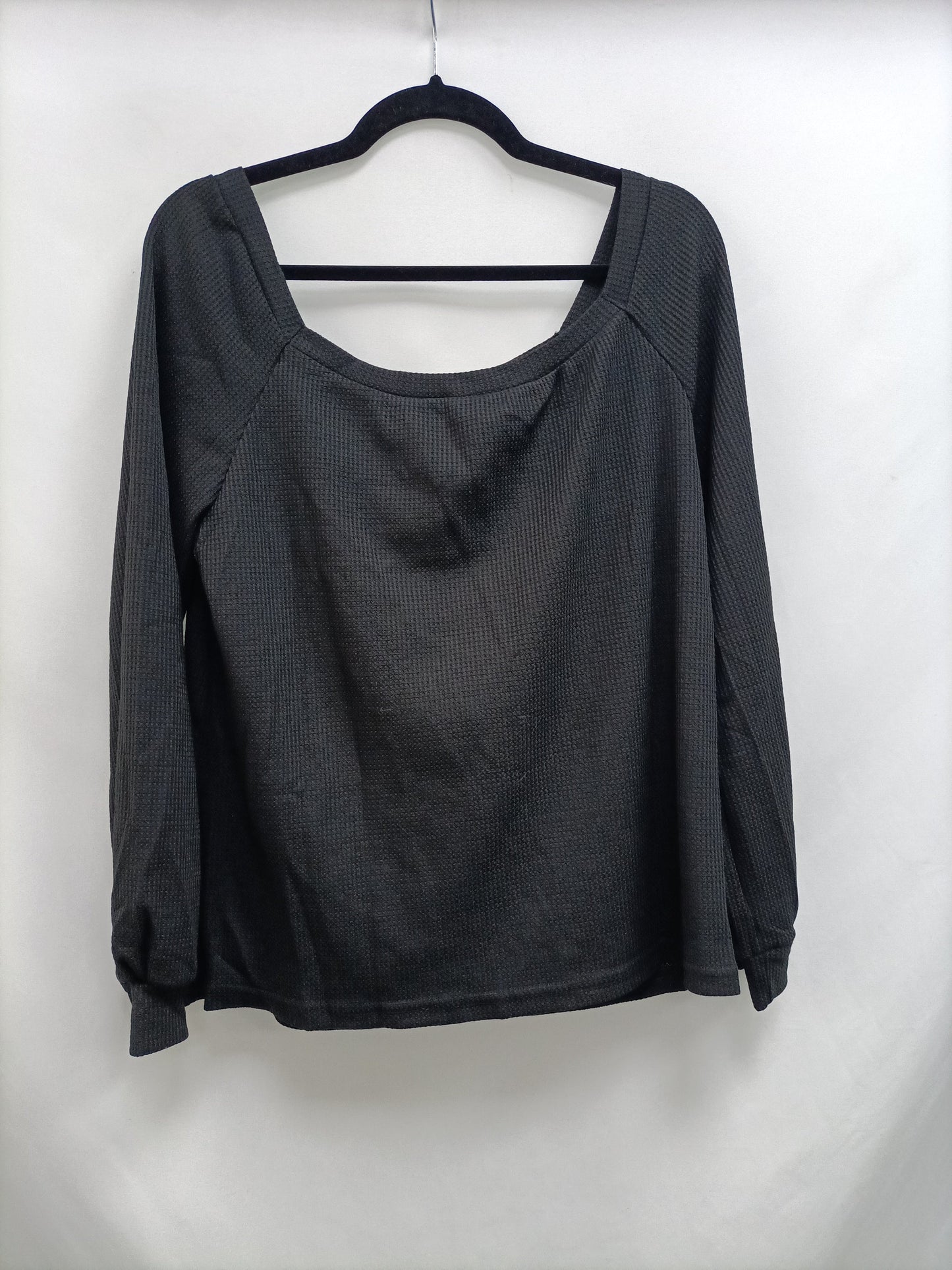 OTHERS. Black boat neck top Tu(m)