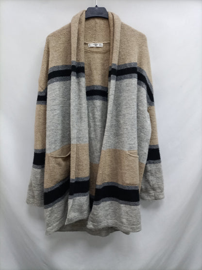 MANGO. Beige striped cardigan Ts