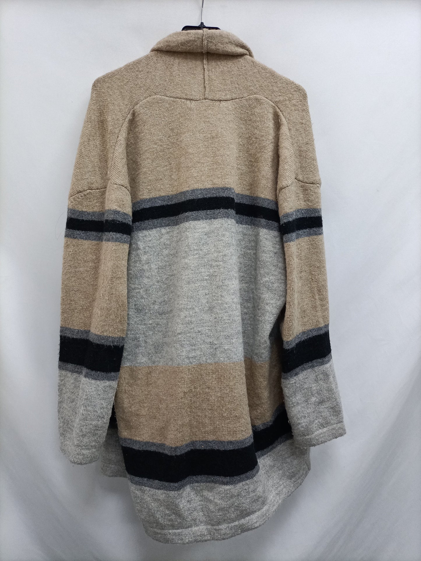 MANGO. Beige striped cardigan Ts