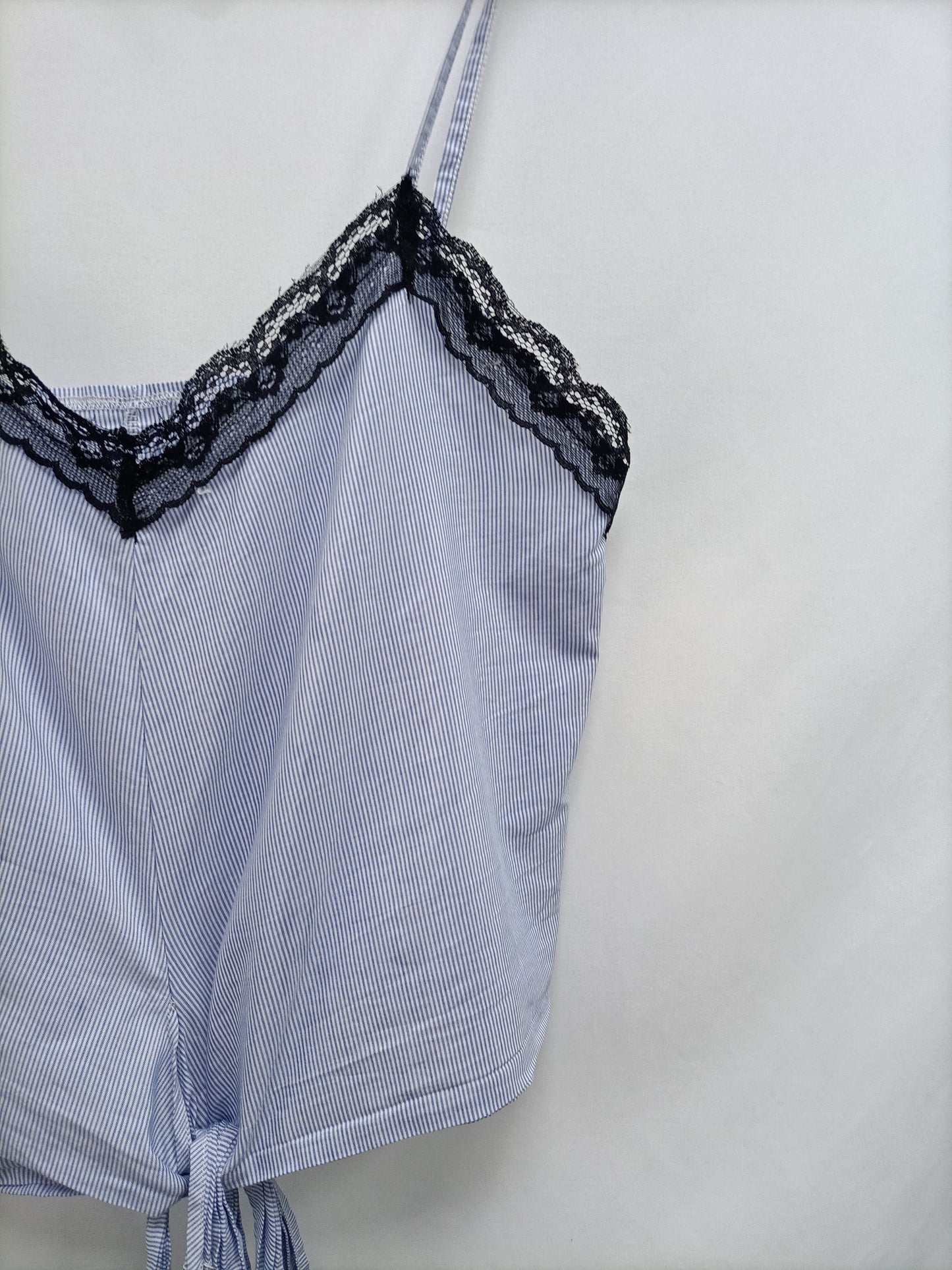 OTRAS. Top rayas y encaje T.u(m)