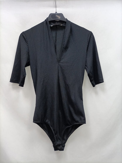 MANGO. Black ribbed Ts bodysuit