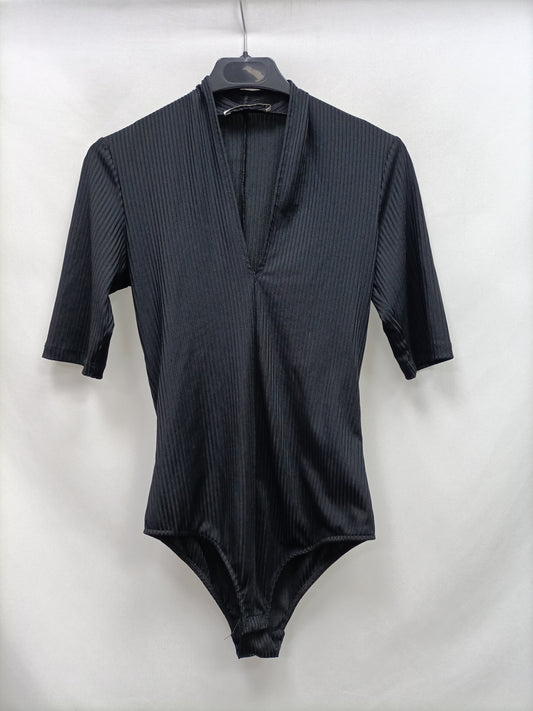 MANGO. Black ribbed Ts bodysuit