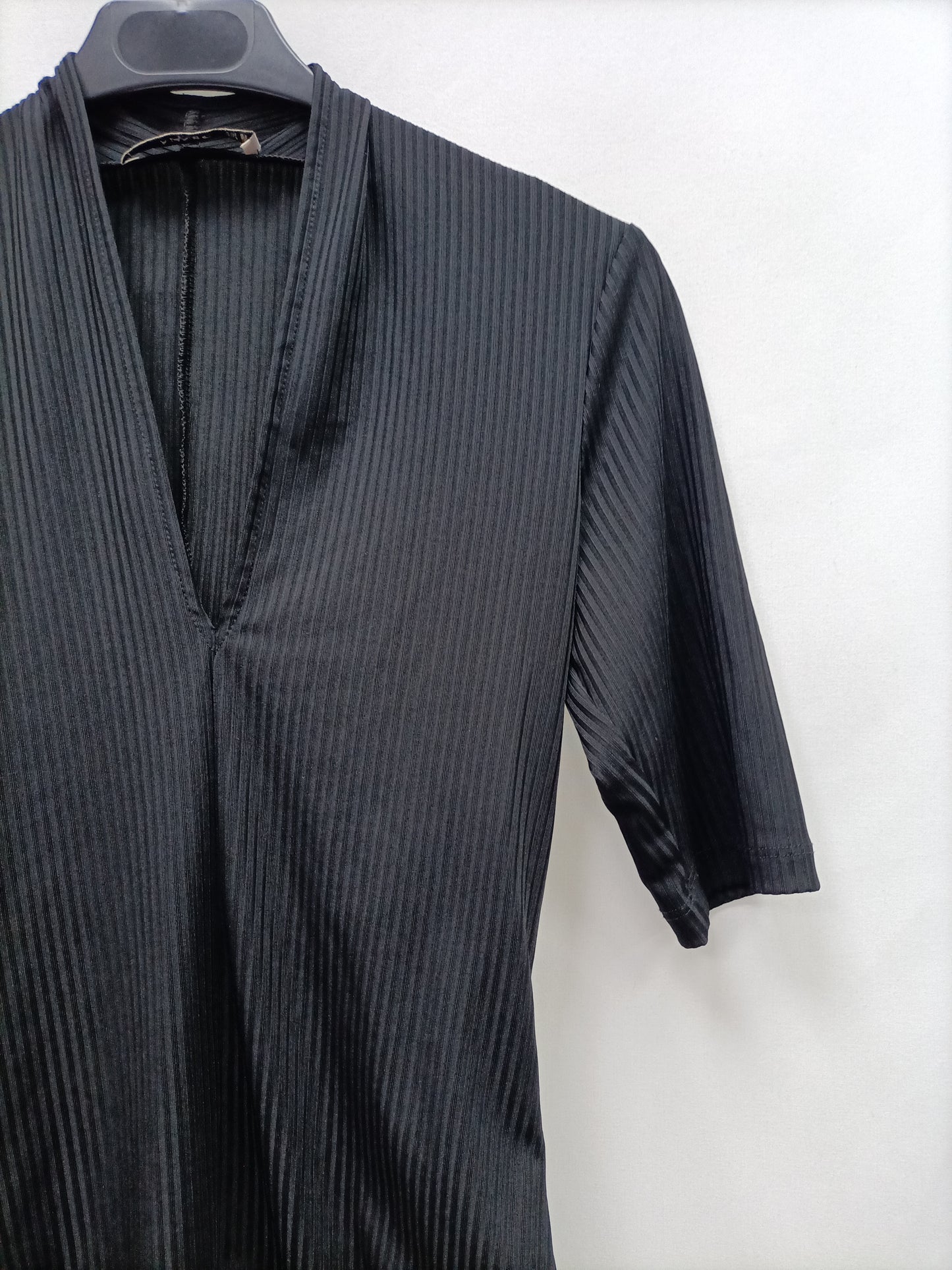 MANGO. Black ribbed Ts bodysuit