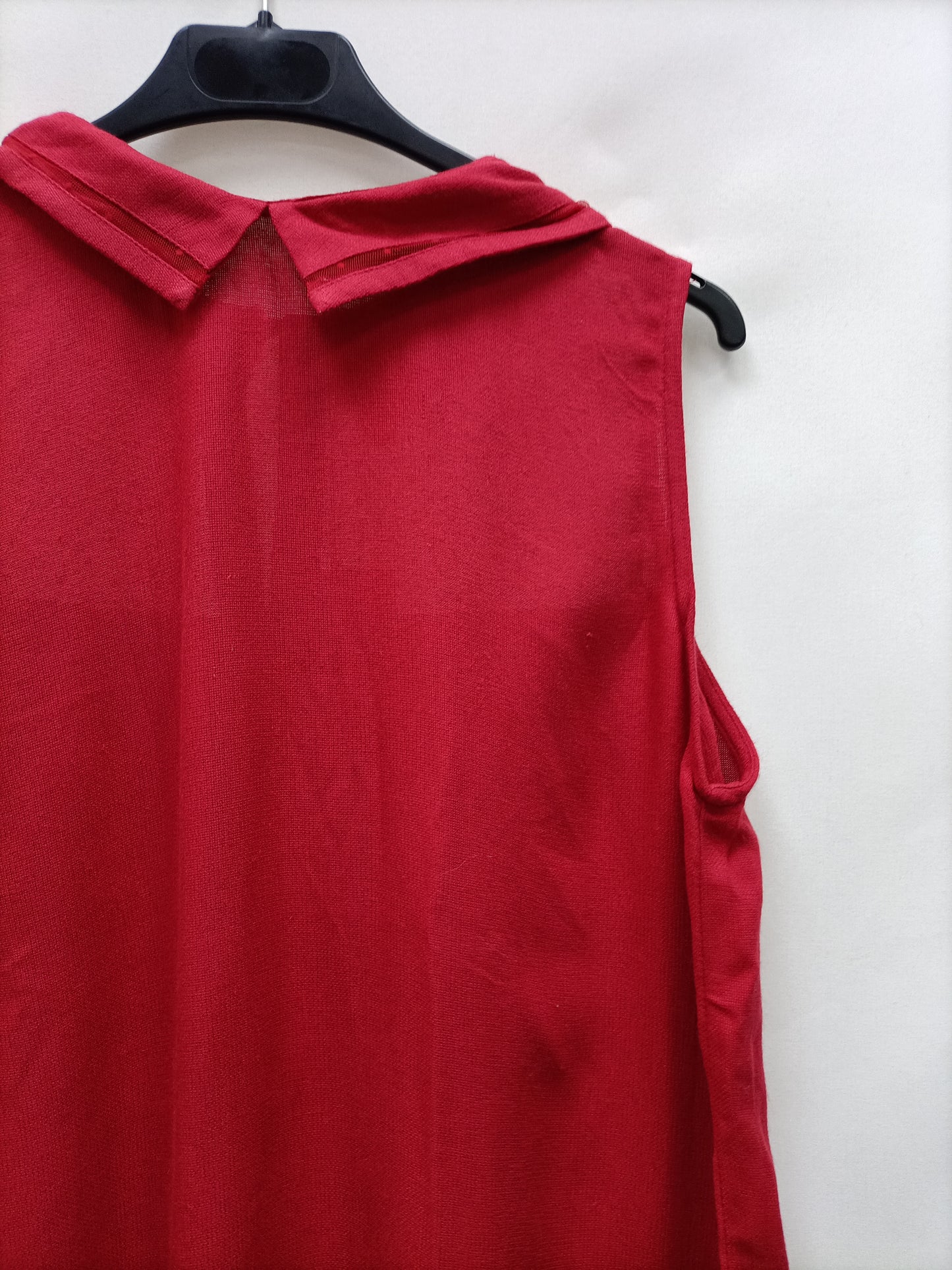 GRACE&amp;MILA. Red plumeti Ts blouse
