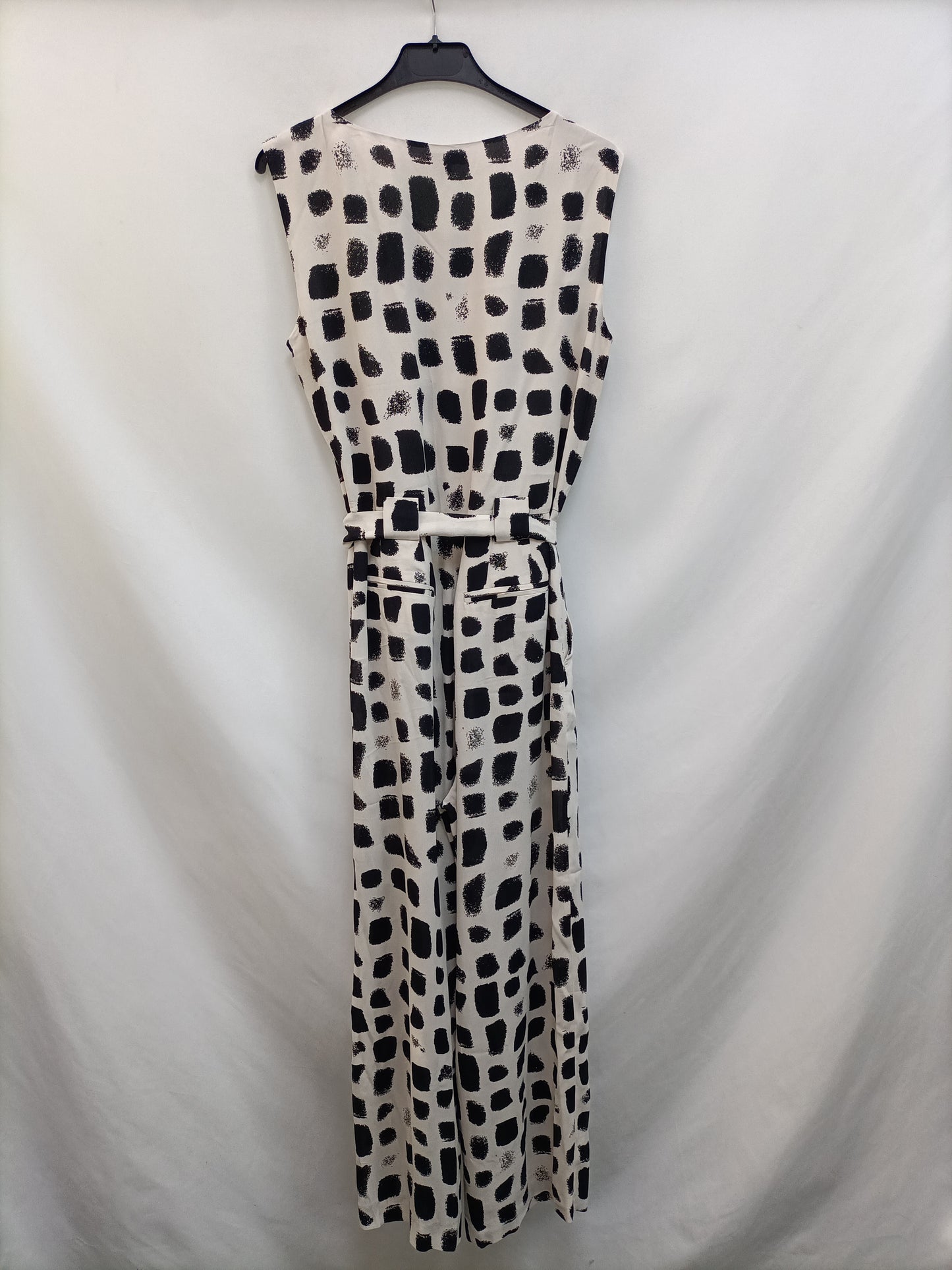 MASSIMO DUTTI. Mono beige fluido T.38