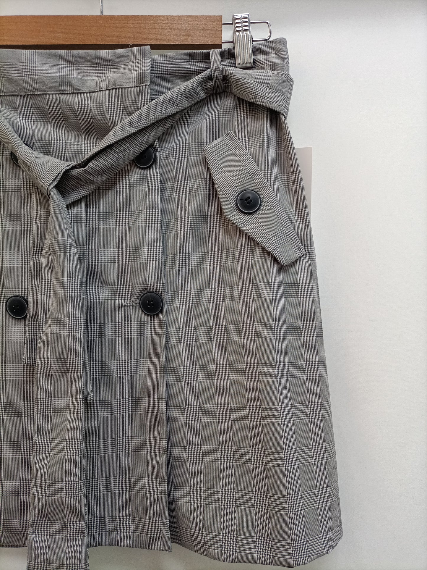 ZARA. Falda gris cuadros T.m