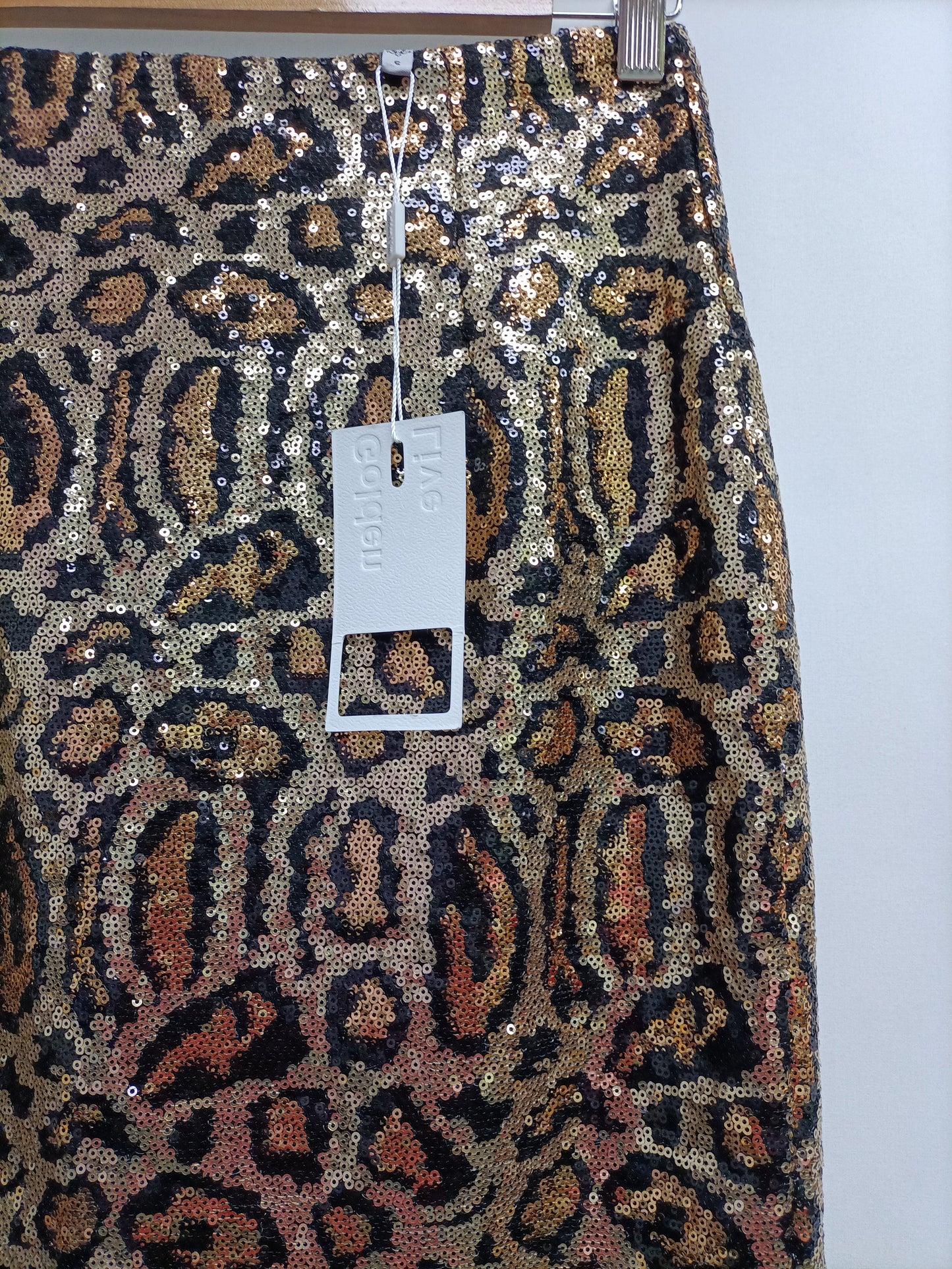 GOLDEN LIVE.TS sequin skirt