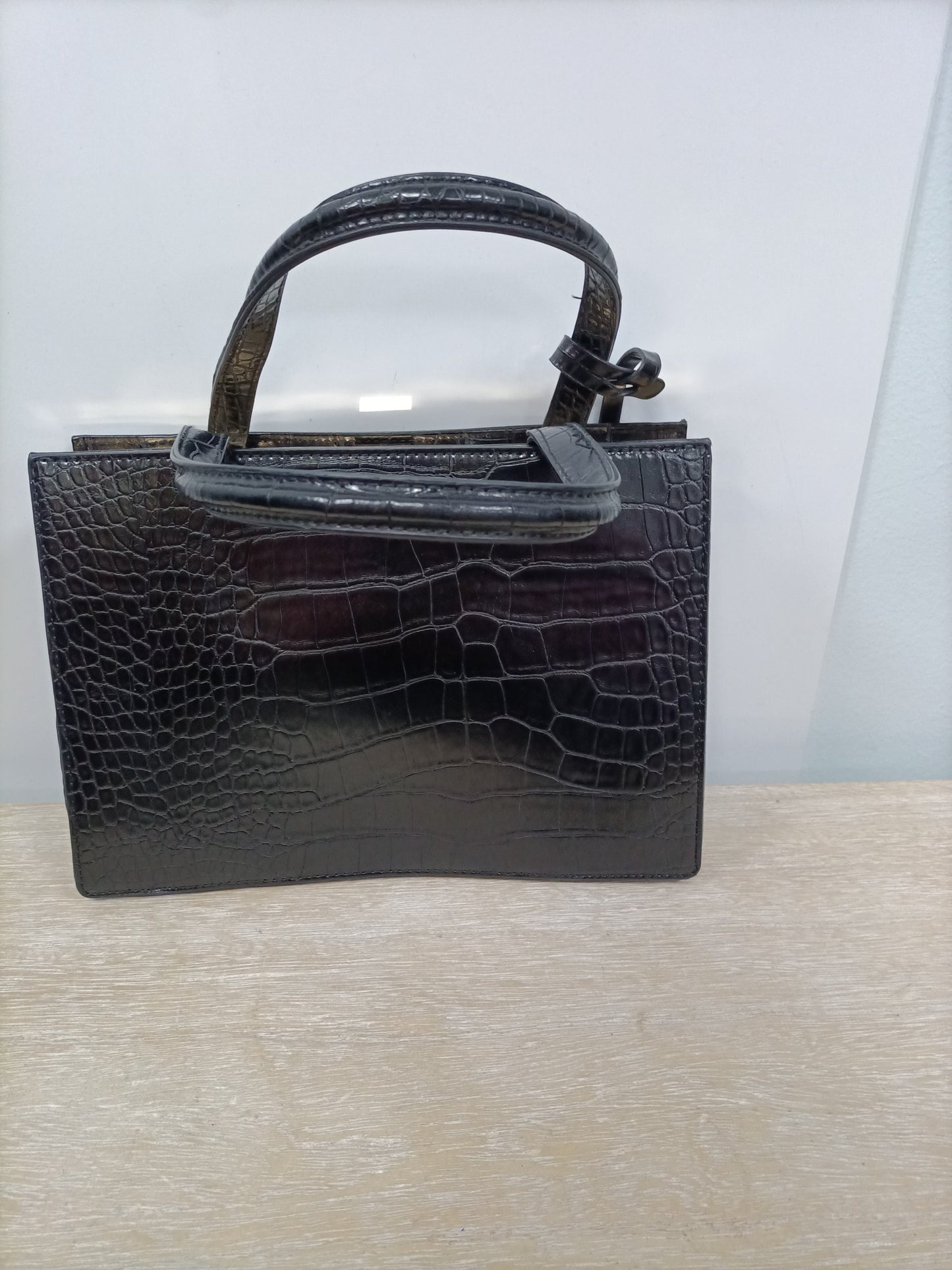 MarketZARA.Bolso negro formal