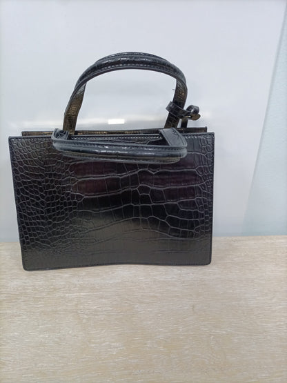 MarketZARA.Bolso negro formal