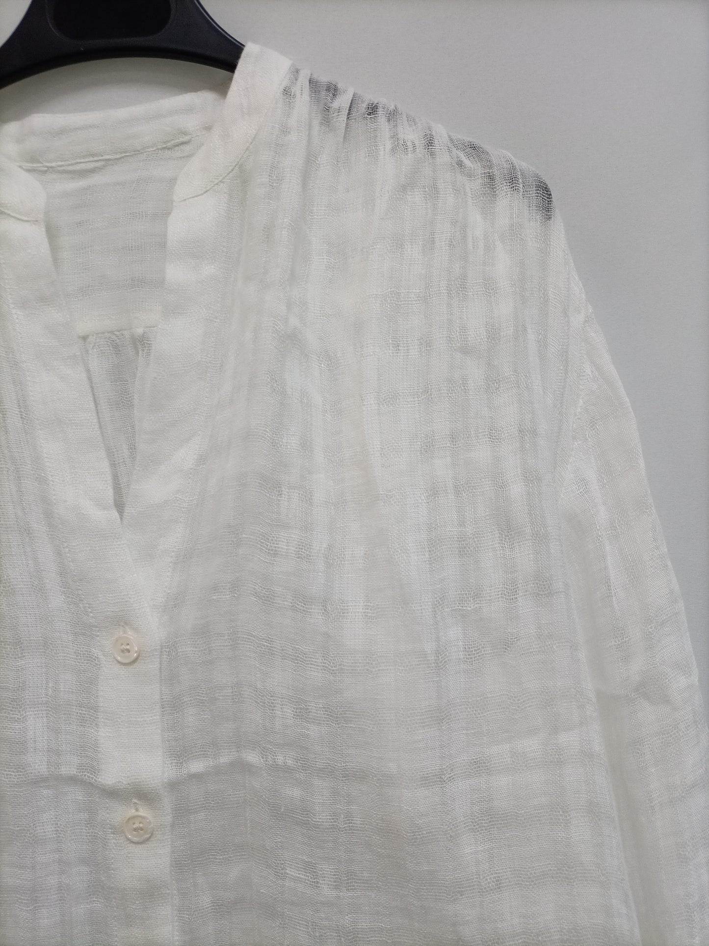OTRAS. Blusa blanca semitransparente T.u(s)