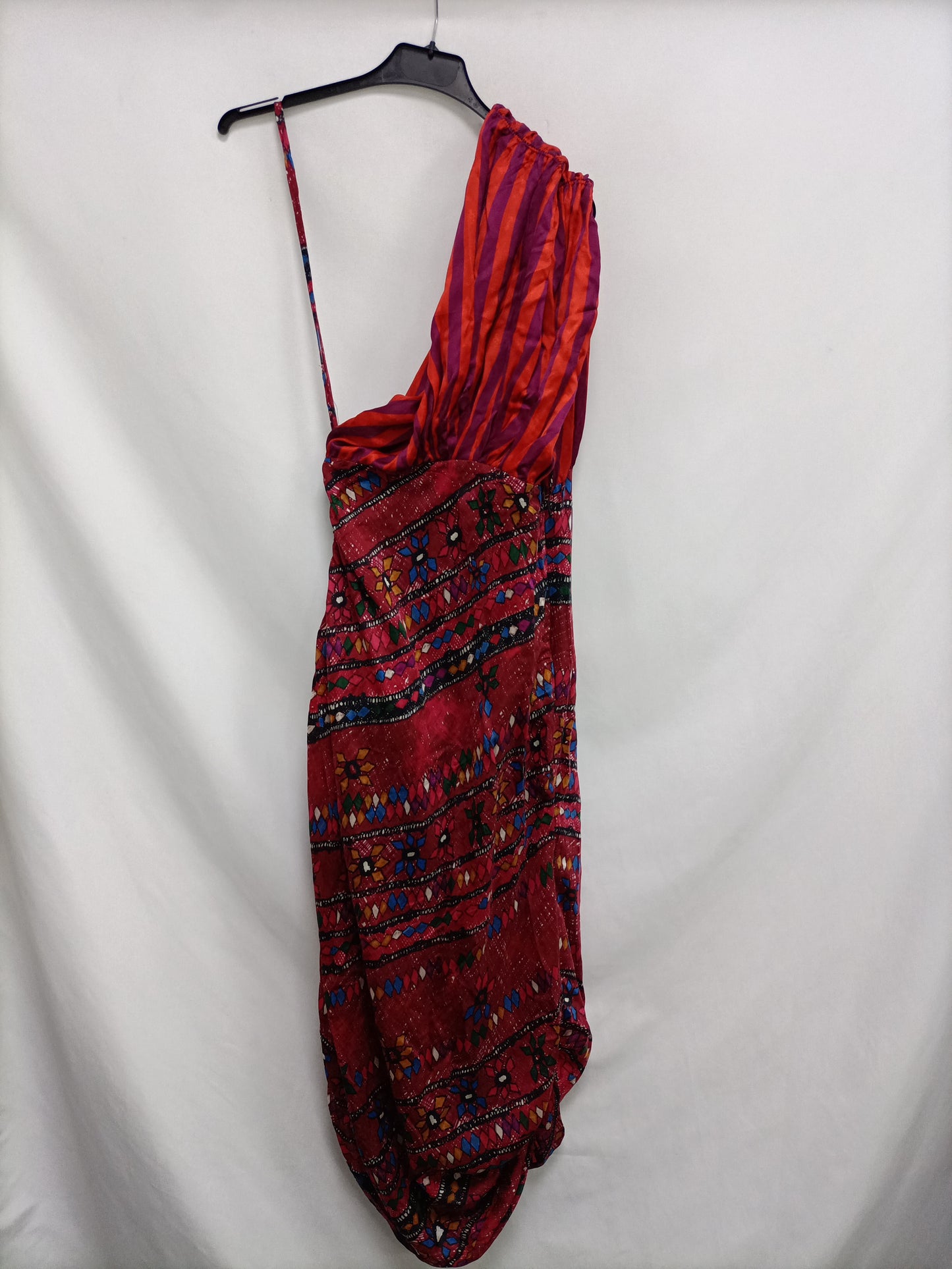 OTRAS. Vestido midi asimétrico Tu(s)