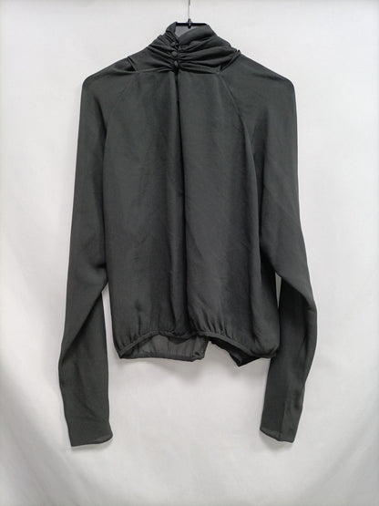 CORTANA. Blusa gris seda T.u(s)