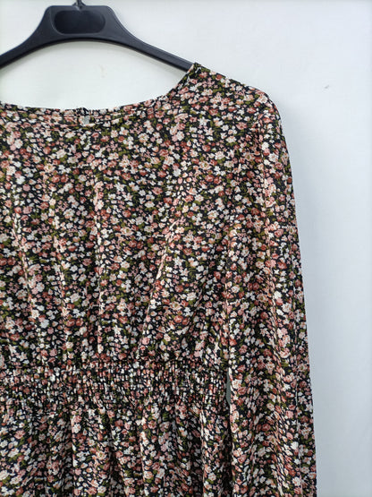 SHEIN. Vestido negro flores T.m