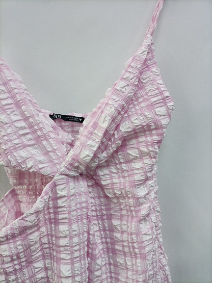 ZARA. Vestido cuadros apertura T.m