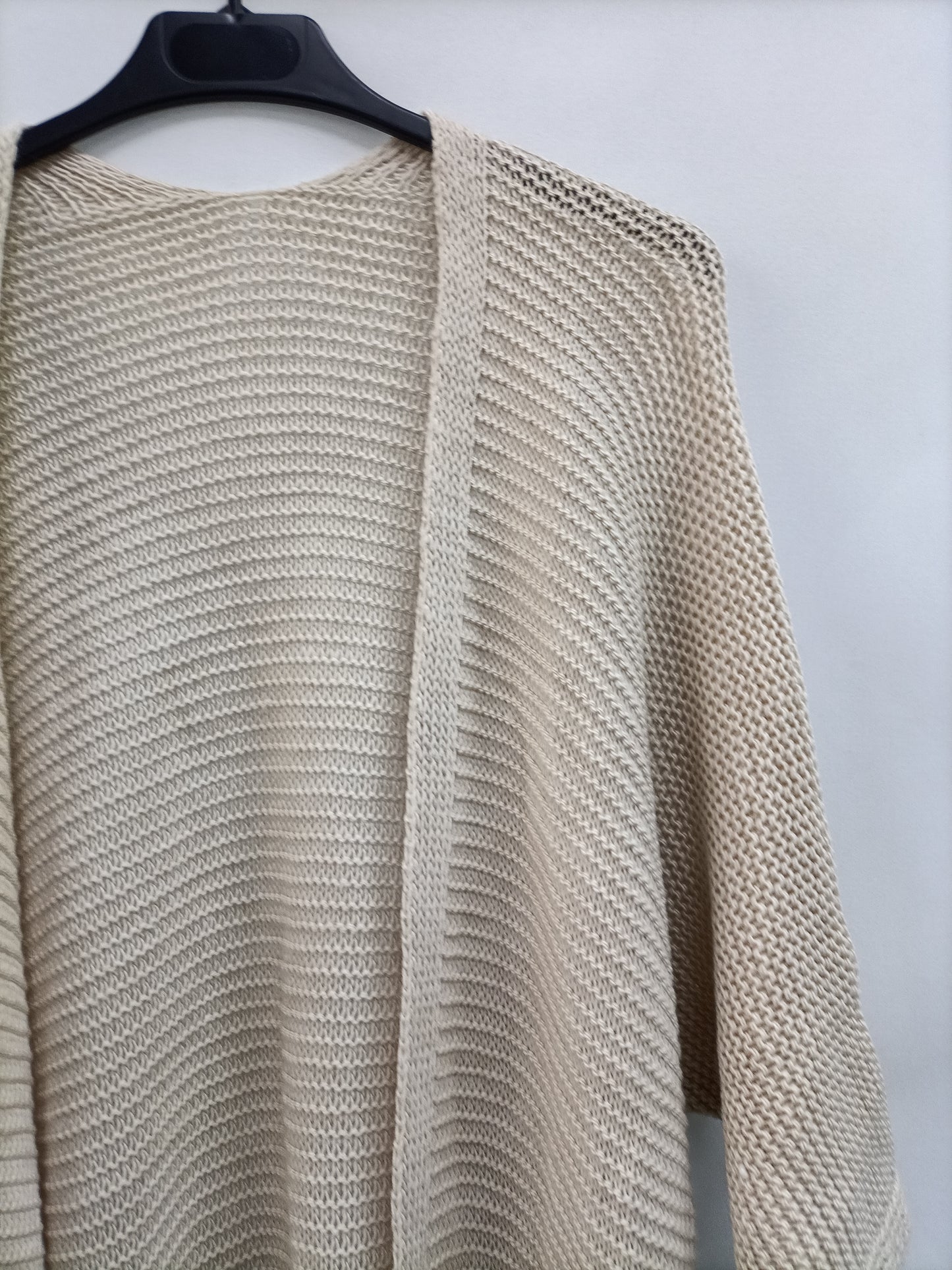 OTRAS. Cárdigan beige fino T.u(m)