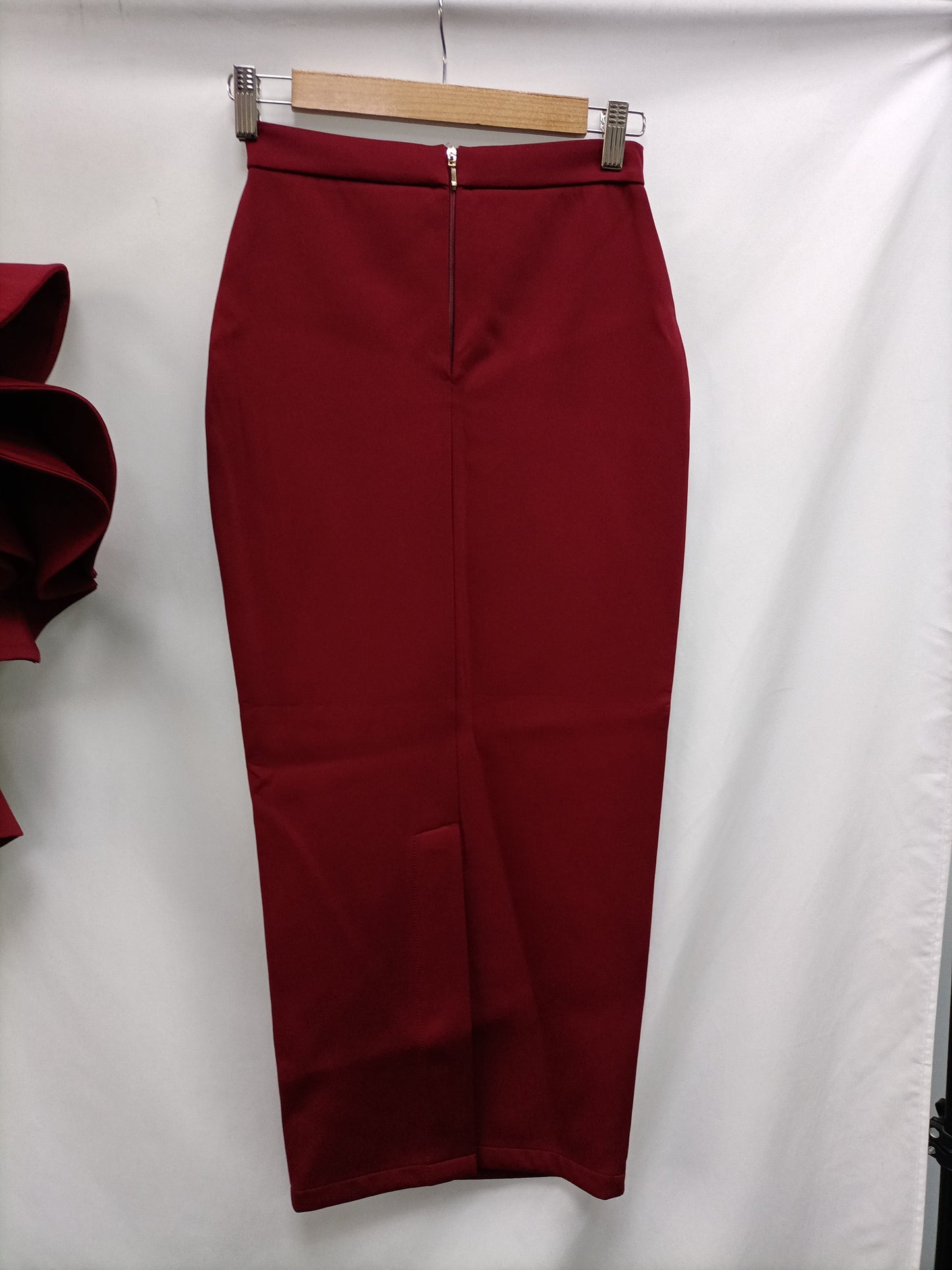 MEET PARÍS. Total look burdeos T.m