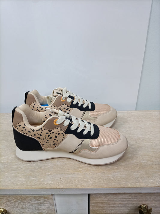 MUSTANG. Zapatillas beige T.38