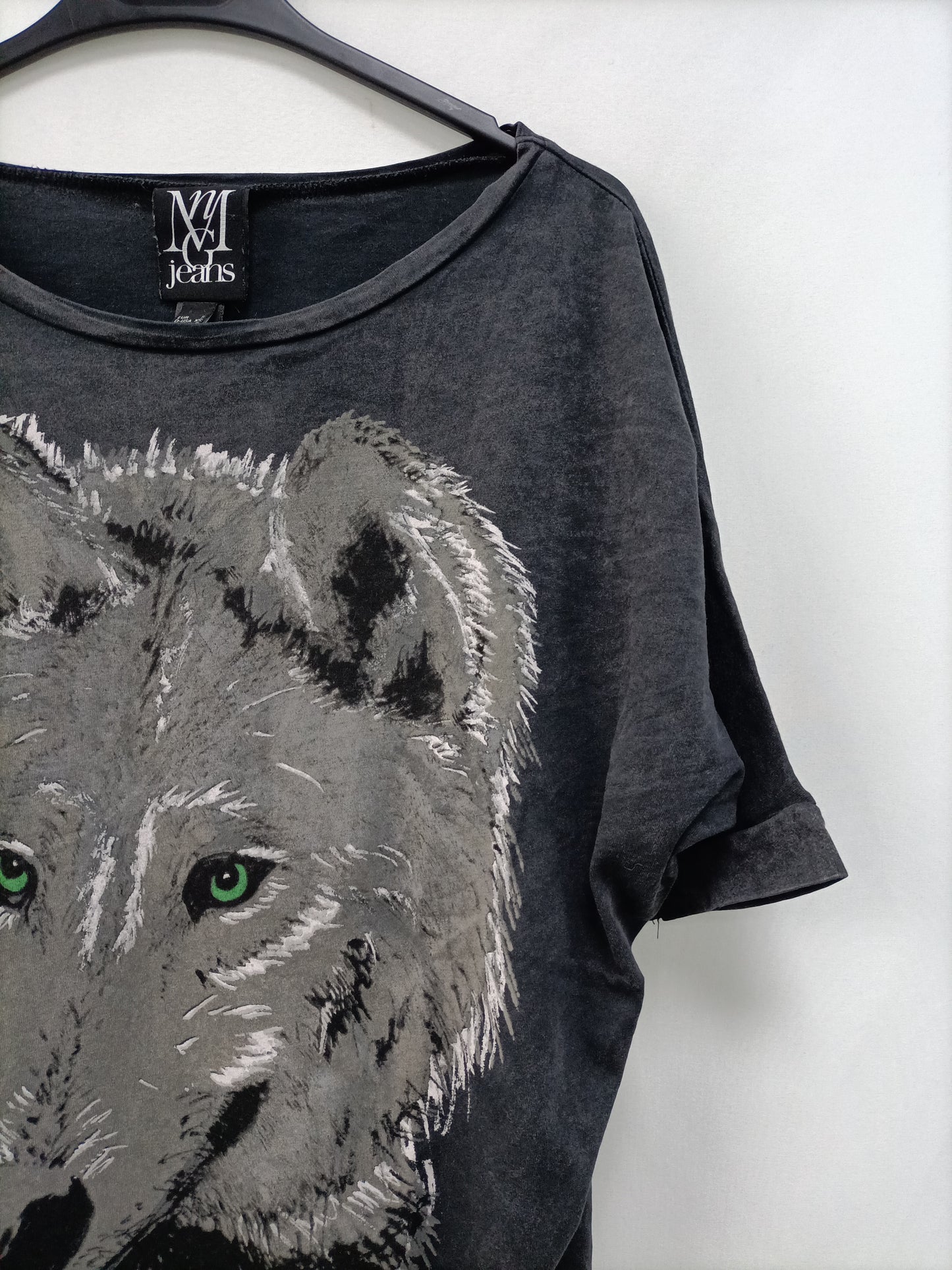 OTRAS.Camiseta gris lobo. T.S