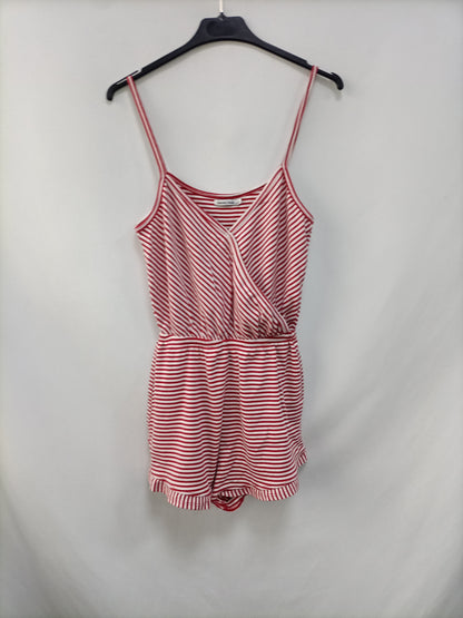 BERSHKA.Mono corto rayas  punto. T.S