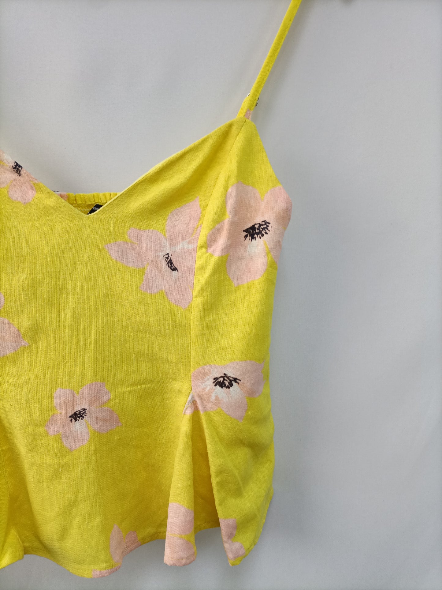 ZARA.Top amarillo flores T.XS