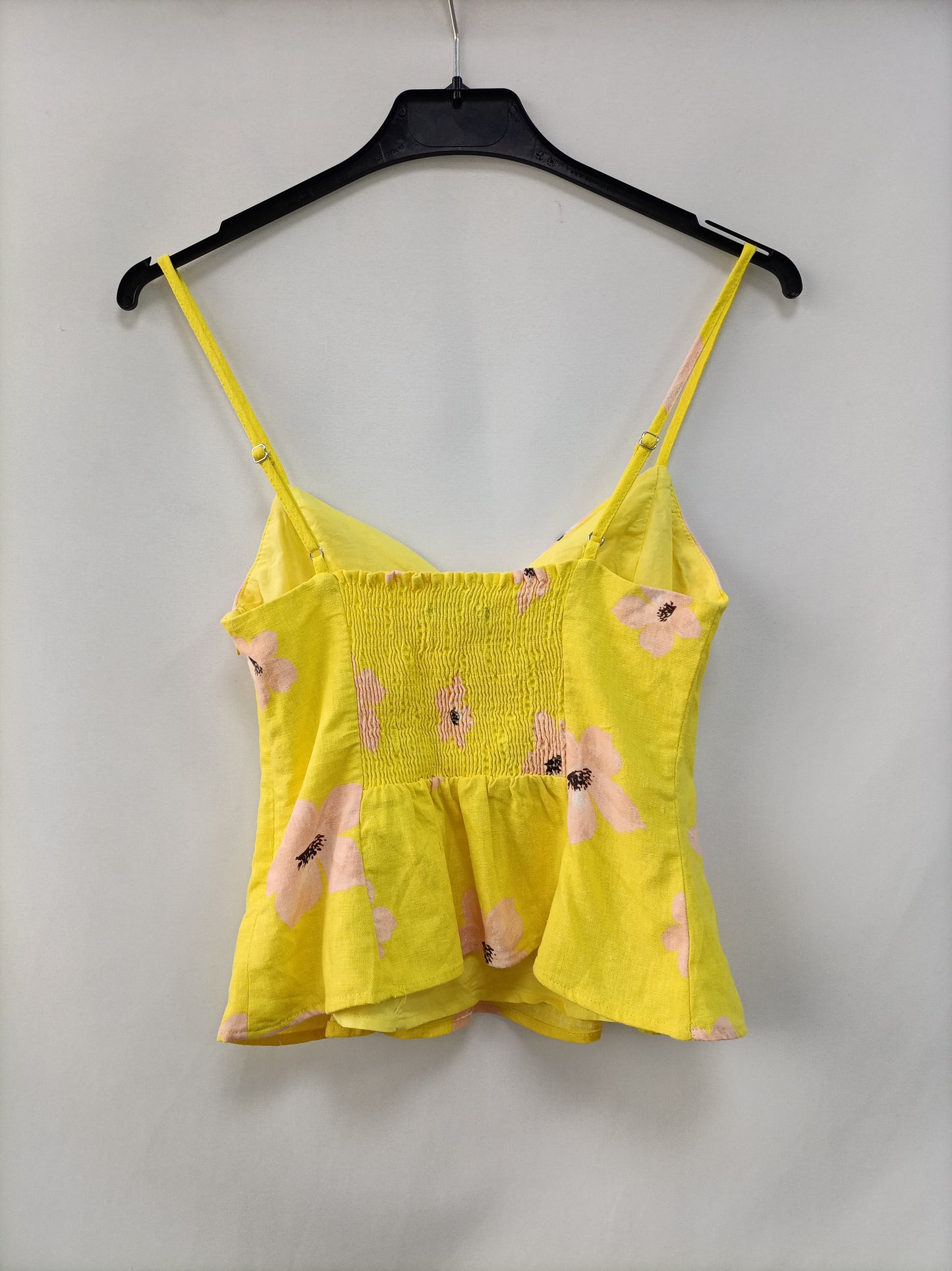ZARA.Top amarillo flores T.XS