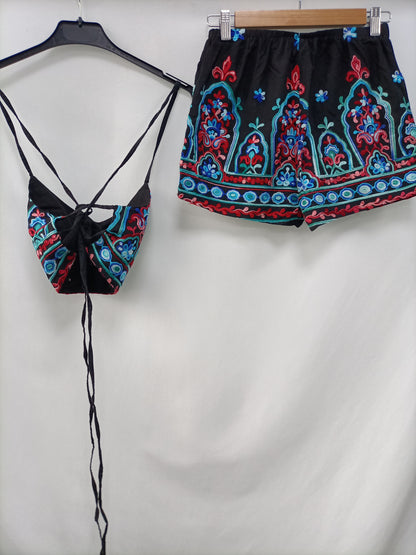 OTRAS.Total look negro bordado T.XS