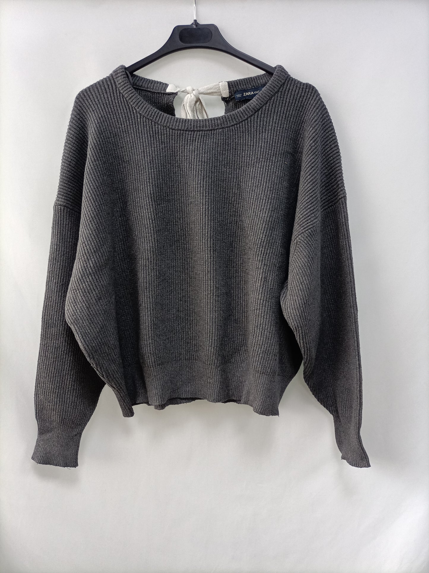 ZARA.Jersey gris canalé T.S
