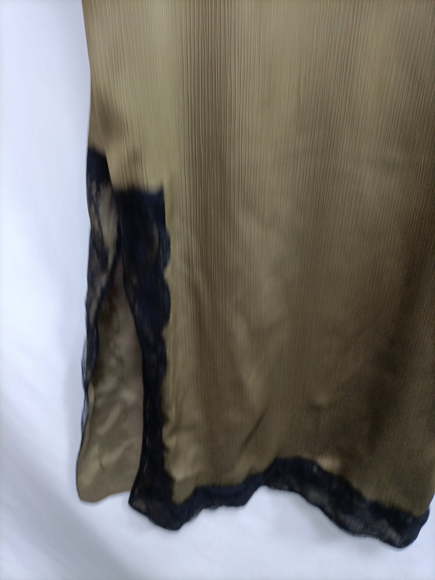 ZARA.Vestido midi lencero T.XS
