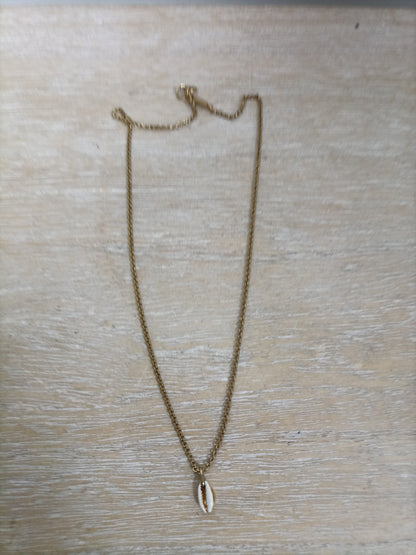 ISABEL MARANT. Colgante caracola