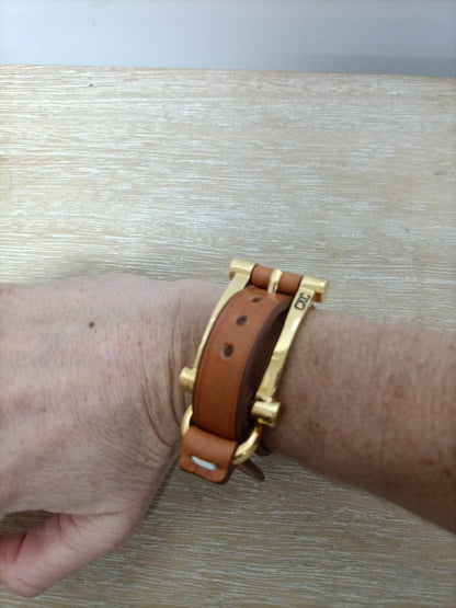 CXC. Pulsera cuero hebilla