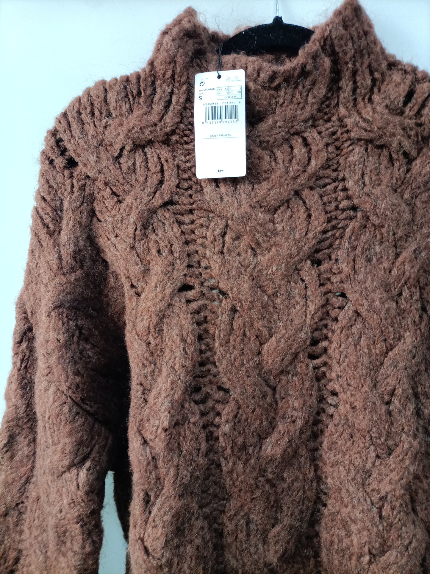 MANGO. Jersey marrón ochos T.s