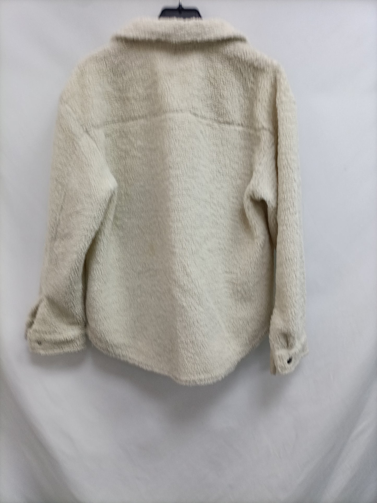 H&amp;M. Beige sheepskin overshirt Ts(TARA)
