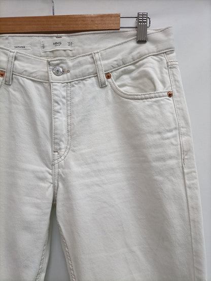 MANGO. Pantalón blanco roto recto T.38