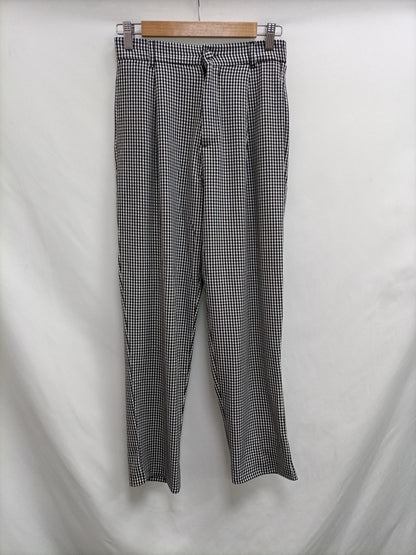 ZARA. Pantalón pata de gallo T.s