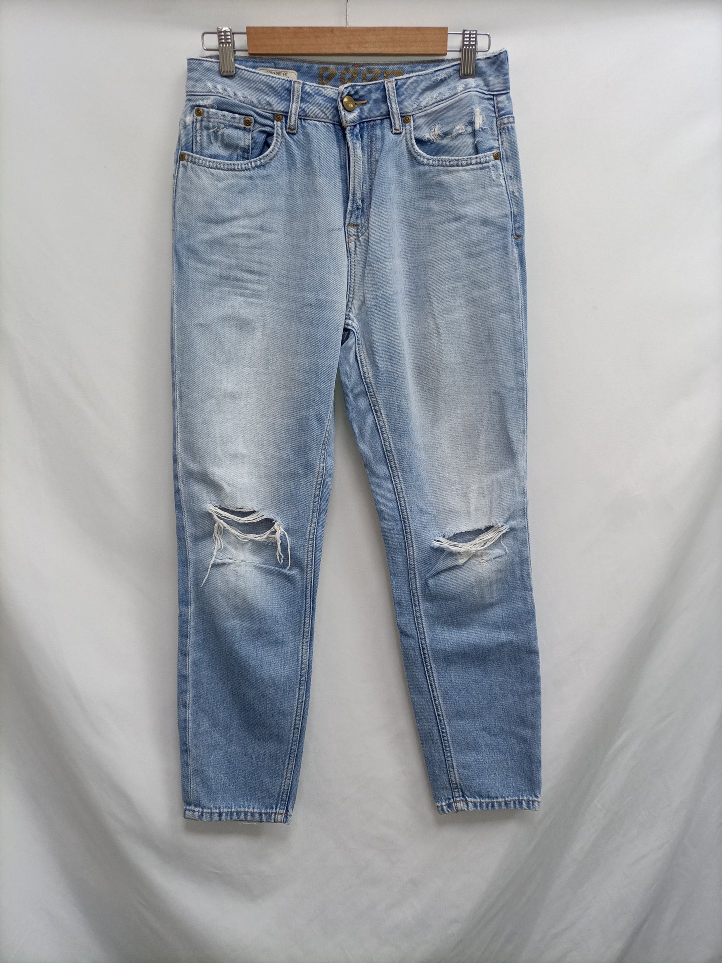 PEPE JEANS. Distressed jeans, size 36