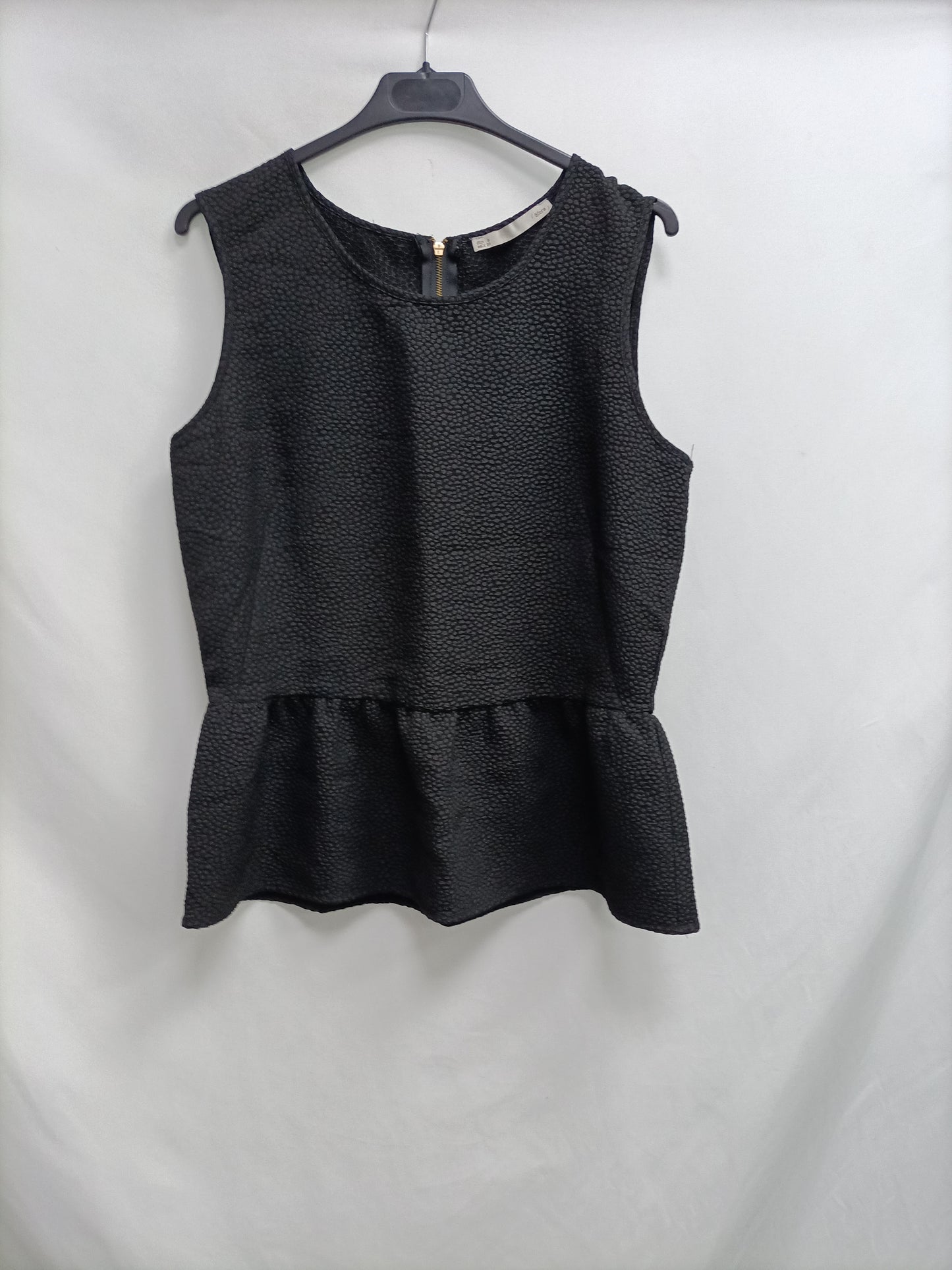 SFERA. Black textured top Tm