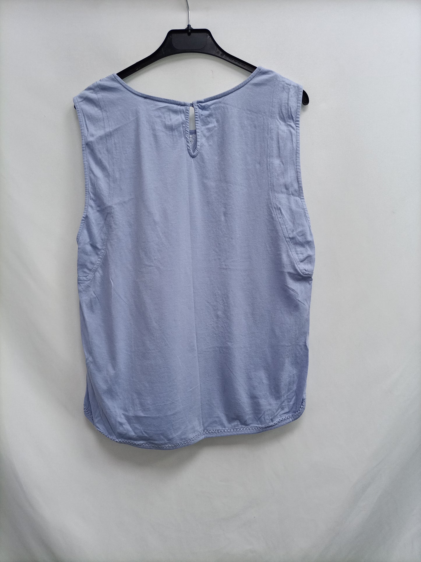 SFERA. Blue embroidered top Tm