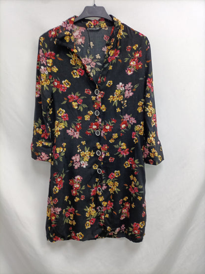 STRADIVARIUS. Vestido camisero flores T.m