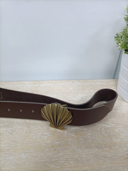 OTHERS. Brown leather belt (80)